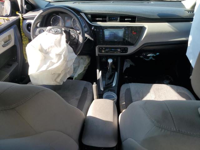 2T1BURHE1JC067179 - 2018 TOYOTA COROLLA L CHARCOAL photo 8