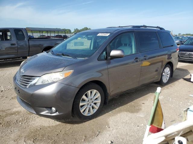 5TDDK3DCXDS059030 - 2013 TOYOTA SIENNA XLE 灰色 照片 1