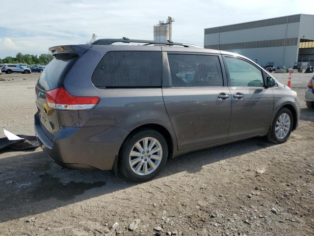 5TDDK3DCXDS059030 - 2013 TOYOTA SIENNA XLE 灰色 照片 3