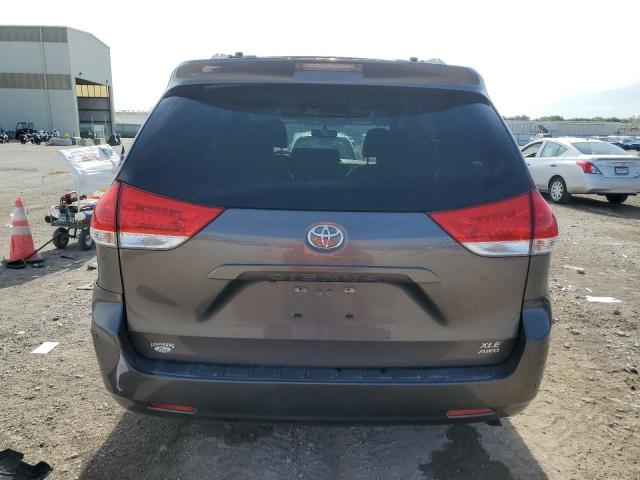 5TDDK3DCXDS059030 - 2013 TOYOTA SIENNA XLE 灰色 照片 6
