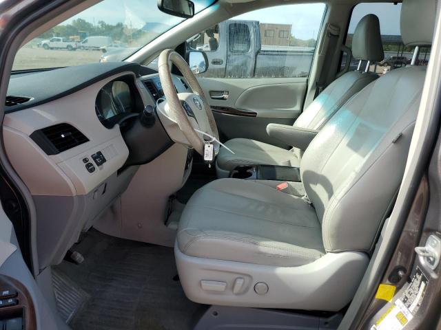 5TDDK3DCXDS059030 - 2013 TOYOTA SIENNA XLE 灰色 照片 7