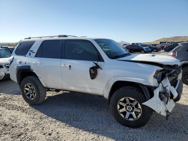 JTEBU5JR8J5603656 - 2018 TOYOTA 4RUNNER SR5/SR5 PREMIUM 白色 照片 4