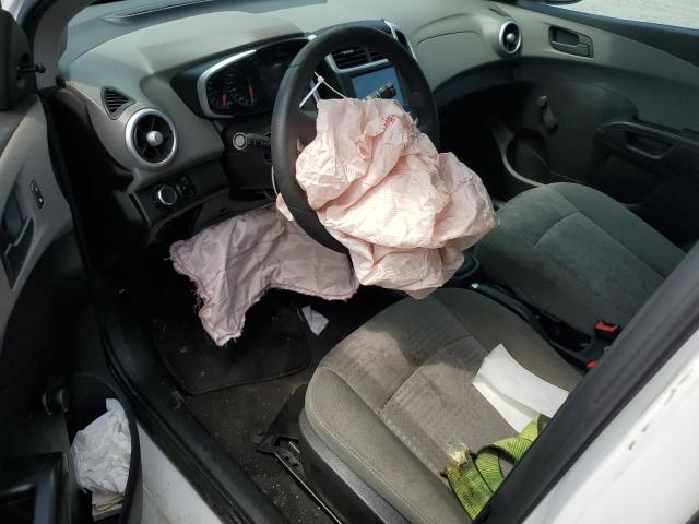 1G1JG6SG8H4161559 - 2017 CHEVROLET SONIC WHITE photo 8