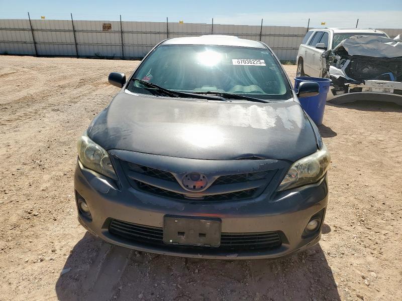 5YFBU4EEXDP124572 - 2013 TOYOTA COROLLA BASE Grafitowy zdjęcie 5