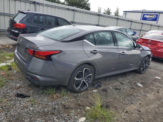 1N4BL4CV7RN402232 - 2024 NISSAN ALTIMA SR GRAY photo 3