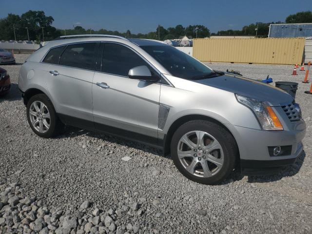 3GYFNCE36FS561024 - 2015 CADILLAC SRX PERFORMANCE COLLECTION SILVER photo 4