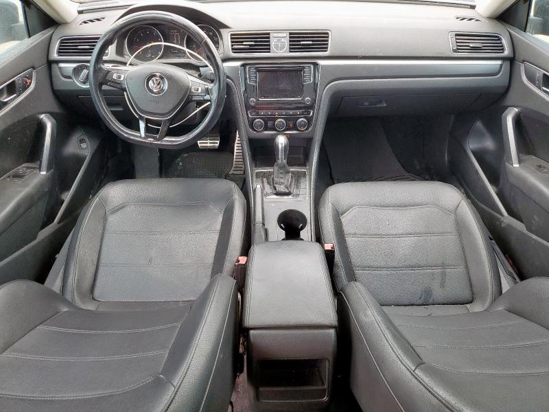 1VWDT7A33HC074790 - 2017 VOLKSWAGEN PASSAT R-LINE Boz foto 8