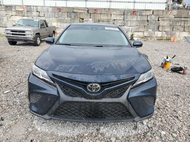 4T1B11HK2KU245150 - 2019 TOYOTA CAMRY L BLUE photo 5