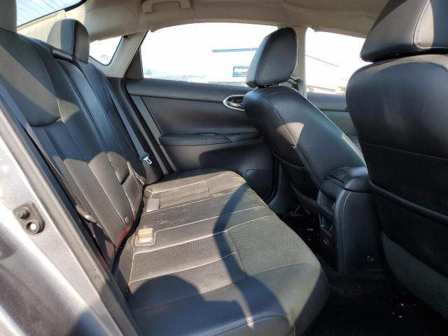 3N1AB7AP4JY228175 - 2018 NISSAN SENTRA S 灰色 照片 10