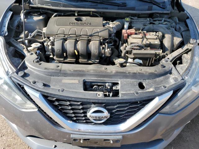 3N1AB7AP4JY228175 - 2018 NISSAN SENTRA S 灰色 照片 11