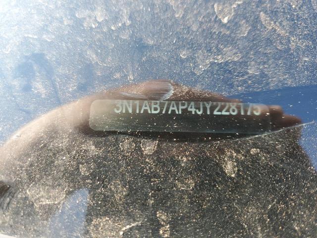 3N1AB7AP4JY228175 - 2018 NISSAN SENTRA S 灰色 照片 12