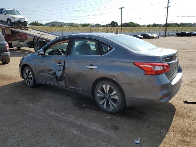 3N1AB7AP4JY228175 - 2018 NISSAN SENTRA S 灰色 照片 2