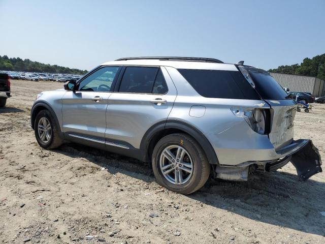 1FMSK7DH9MGB28368 - 2021 FORD EXPLORER XLT 银色 照片 2