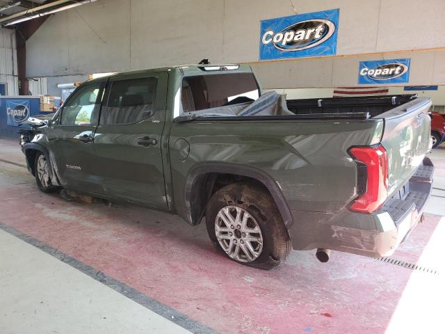 5TFLA5DB2NX010739 - 2022 TOYOTA TUNDRA CREWMAX SR GREEN photo 2