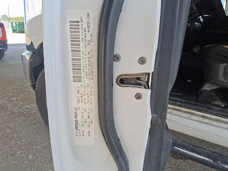 3D7UT2CL7AG189470 - 2010 DODGE RAM 2500 WHITE photo 12