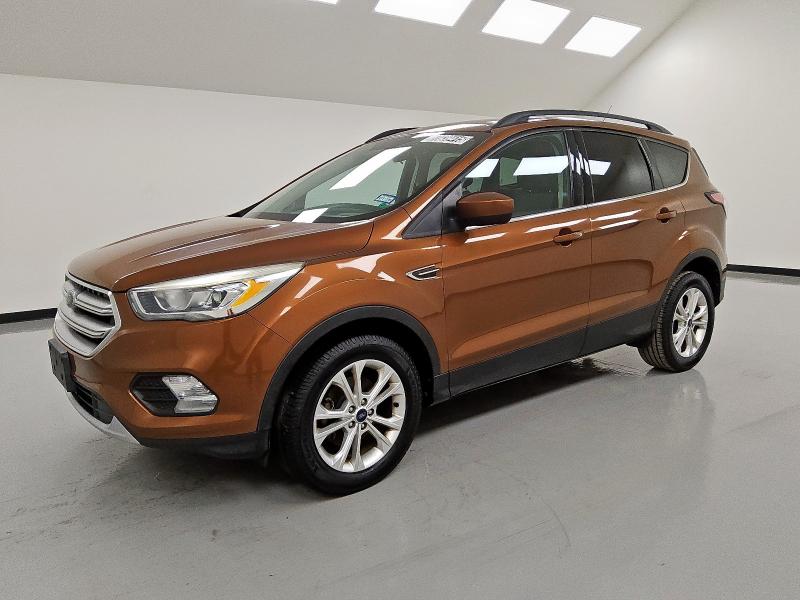 2017 FORD ESCAPE SE, 