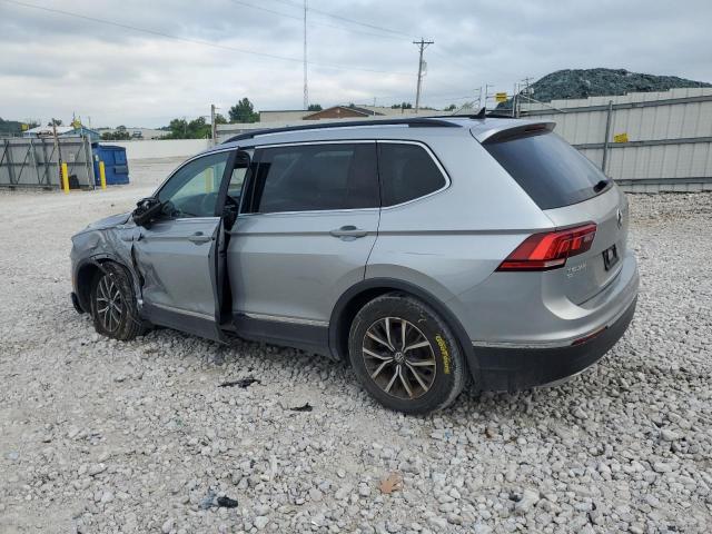 3VV3B7AX0LM086991 - 2020 VOLKSWAGEN TIGUAN SE SILVER photo 2