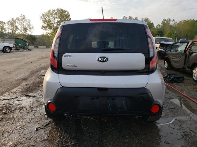 KNDJP3A58F7794452 - 2015 KIA SOUL + SILVER photo 6