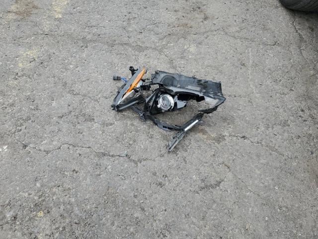 JTJBARBZ5K2199895 - 2019 LEXUS NX 300 BASE ვერცხლისფერი ფოტო 13