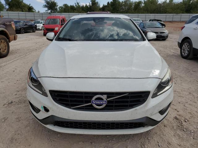 YV126MFL0H2432145 - 2017 VOLVO S60 WHITE photo 5