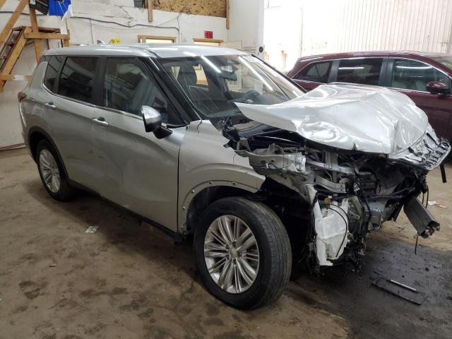 JA4J4TA80NZ015691 - 2022 MITSUBISHI OUTLANDER ES SILVER photo 4