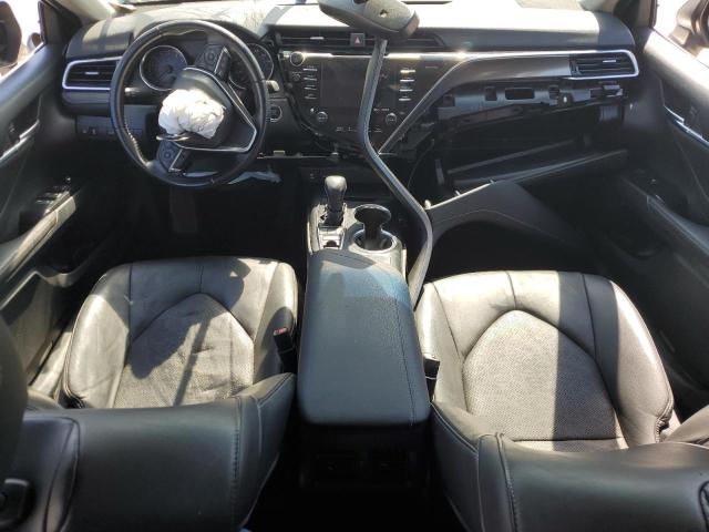 4T1B61HK2JU501951 - 2018 TOYOTA CAMRY XSE SILVER photo 8