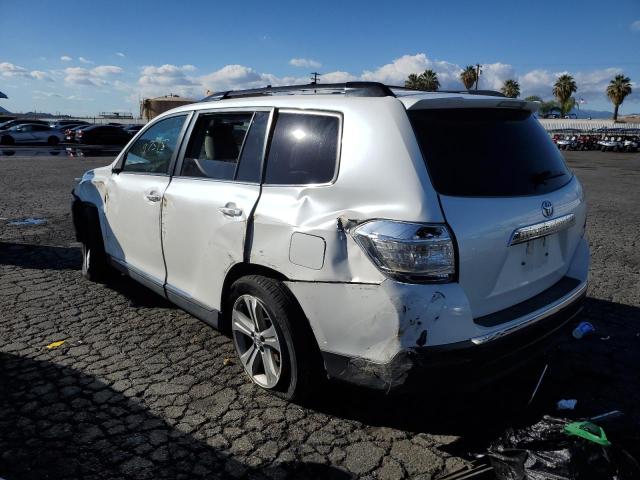 5TDZA3EH4DS039553 - 2013 TOYOTA HIGHLANDER BASE WHITE photo 3