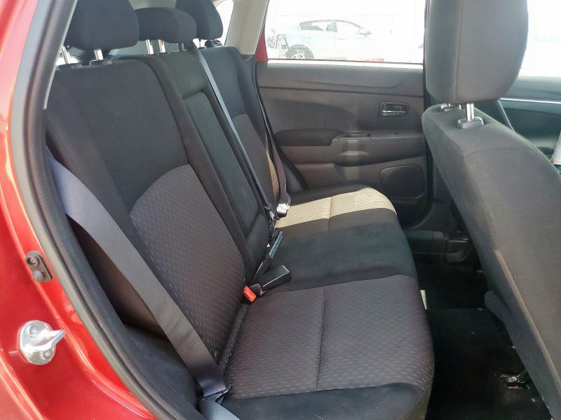 JA4AP3AU7KU022828 - 2019 MITSUBISHI OUTLANDER ES RED photo 11