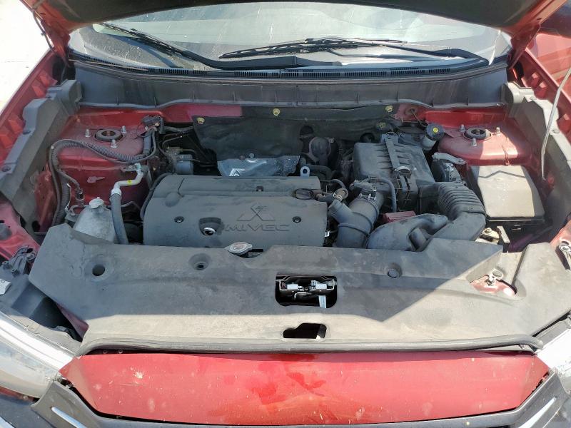 JA4AP3AU7KU022828 - 2019 MITSUBISHI OUTLANDER ES RED photo 12