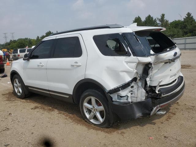 1FM5K8D8XHGB60822 - 2017 FORD EXPLORER XLT WHITE photo 2