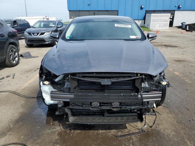 1FA6P0H71E5372017 - 2014 FORD FUSION SE 灰色 照片 5