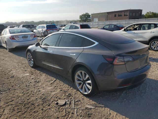 5YJ3E1EA0JF163532 - 2018 TESLA MODEL 3 გრაფიტი ფოტო 2