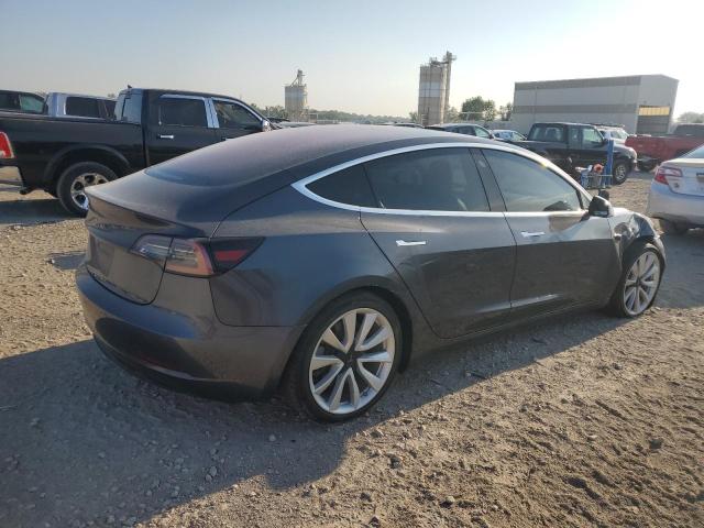 5YJ3E1EA0JF163532 - 2018 TESLA MODEL 3 გრაფიტი ფოტო 3