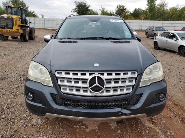 4JGBB8GB4AA541584 - 2010 MERCEDES-BENZ ML 350 4MATIC CHARCOAL photo 5