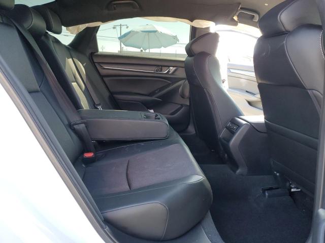 1HGCV1F32NA090843 - 2022 HONDA ACCORD SPORT WHITE photo 10