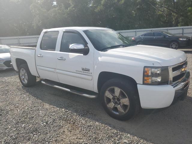 3GCEC23009G133449 - 2009 CHEVROLET SILVERADO C1500 LT WHITE photo 4