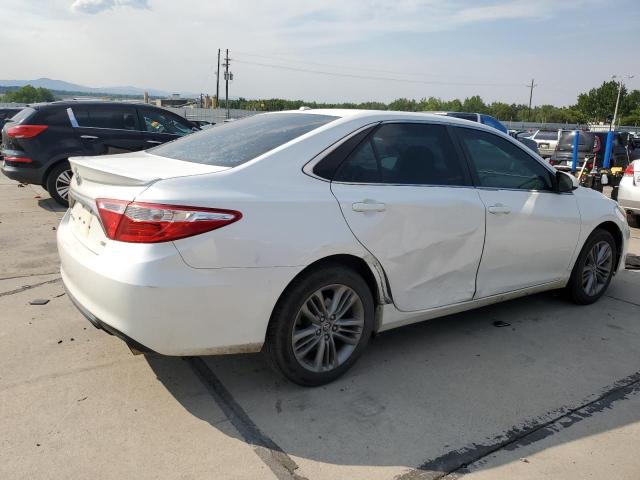4T1BF1FK5FU089860 - 2015 TOYOTA CAMRY LE WHITE photo 3