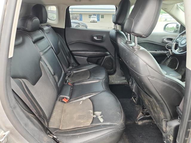 3C4NJDBB6KT713855 - 2019 JEEP COMPASS LATITUDE Gümüş foto 11