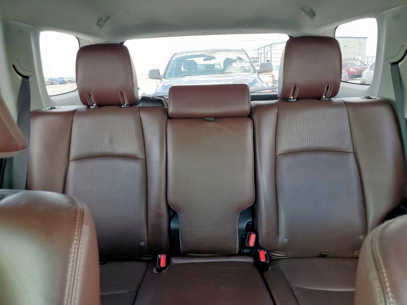 JTEZU5JR7G5135362 - 2016 TOYOTA 4RUNNER SR5 白色 照片 10