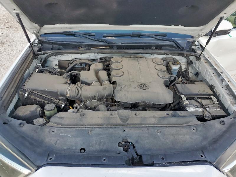 JTEZU5JR7G5135362 - 2016 TOYOTA 4RUNNER SR5 白色 照片 12