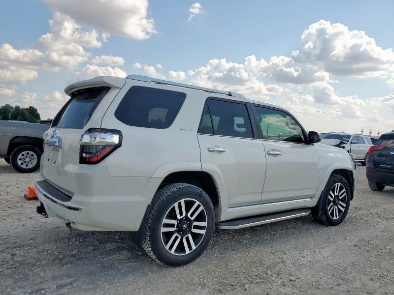 JTEZU5JR7G5135362 - 2016 TOYOTA 4RUNNER SR5 白色 照片 3