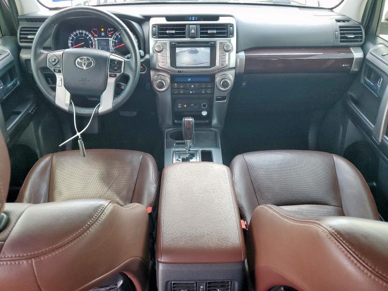 JTEZU5JR7G5135362 - 2016 TOYOTA 4RUNNER SR5 白色 照片 8