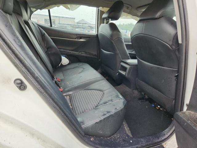 4T1G11AKXNU704087 - 2022 TOYOTA CAMRY SE WHITE photo 10