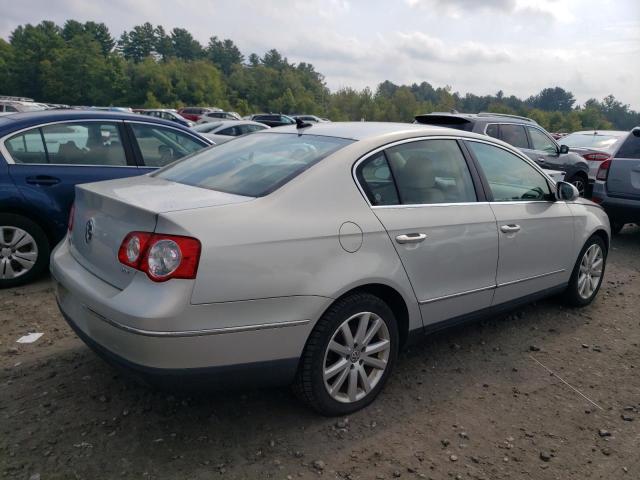 WVWJM7AN3AE104420 - 2010 VOLKSWAGEN PASSAT KOMFORT SILVER photo 3