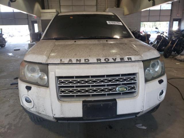 SALFS24N08H043541 - 2008 LAND ROVER LR2 SE TECHNOLOGY WHITE photo 5