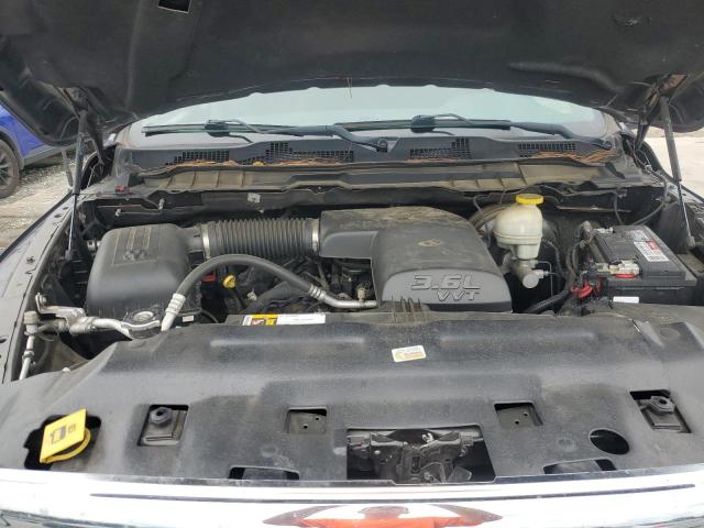 1C6RR7GG7JS218717 - 2018 RAM 1500 SLT Boz foto 11