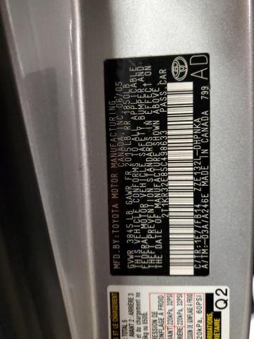 2T1KR32E85C498633 - 2005 TOYOTA COROLLA MA XR SILVER photo 12