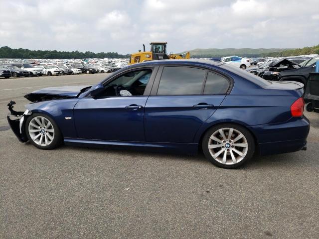 WBAPK5C51BA661253 - 2011 BMW 328 XI SULEV BLUE photo 2