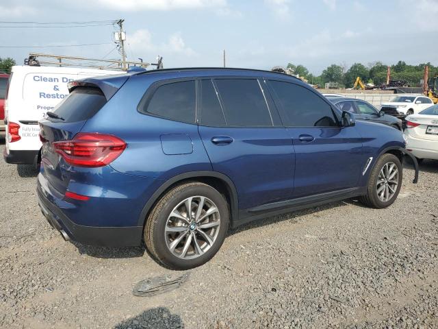 5UXTR9C5XJLD73854 - 2018 BMW X3 XDRIVE30I BLUE photo 3
