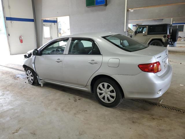 1NXBU4EE3AZ372947 - 2010 TOYOTA COROLLA BASE SILVER photo 2